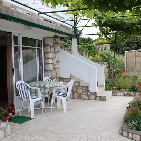 Apartment By The Sea - Gonar, Rab - 4989 Supetarska Draga