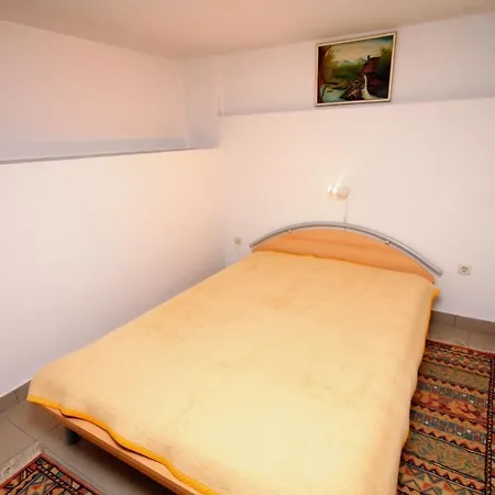 Apartment By The Sea - Gonar, Rab - 4989 *