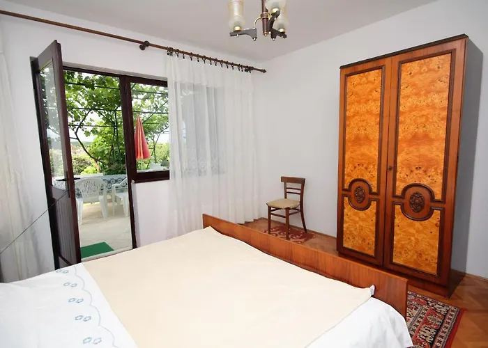 Apartment By The Sea - Gonar, Rab - 4989