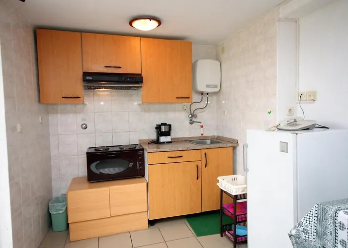 Apartment By The Sea - Gonar, Rab - 4989 *