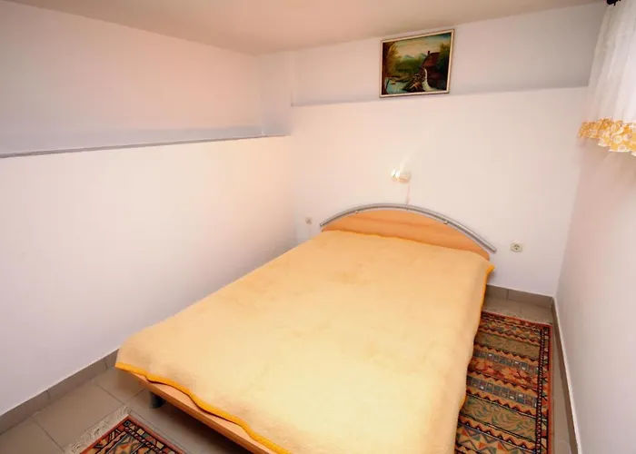 Daire By The Sea - Gonar, Rab - 4989 *